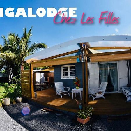 Chez Les Filles - Bungalodge Petite Île Εξωτερικό φωτογραφία