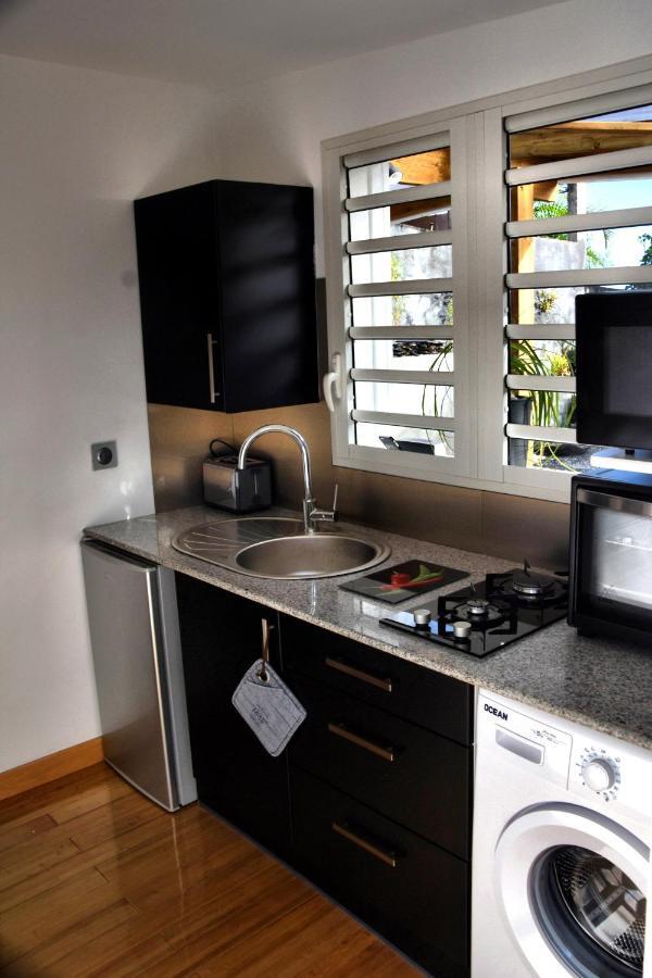 Chez Les Filles - Bungalodge Petite Île Δωμάτιο φωτογραφία
